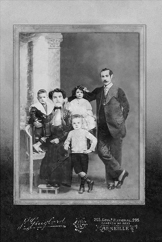 Restauration de vielles photos de familles dans le Var